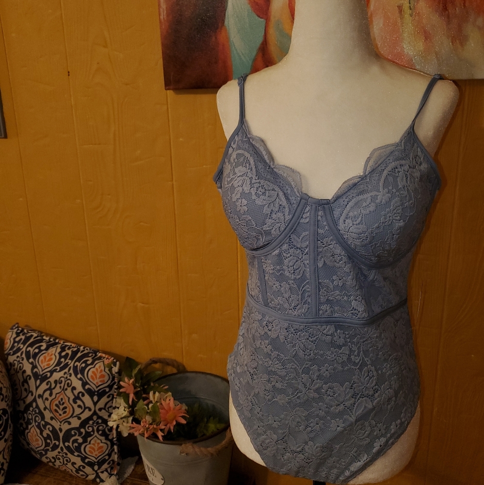 Women's bodysuit